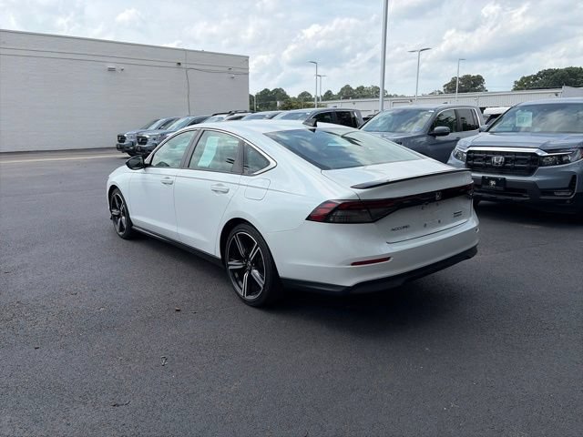 Used 2023 Honda Accord Sport image 7