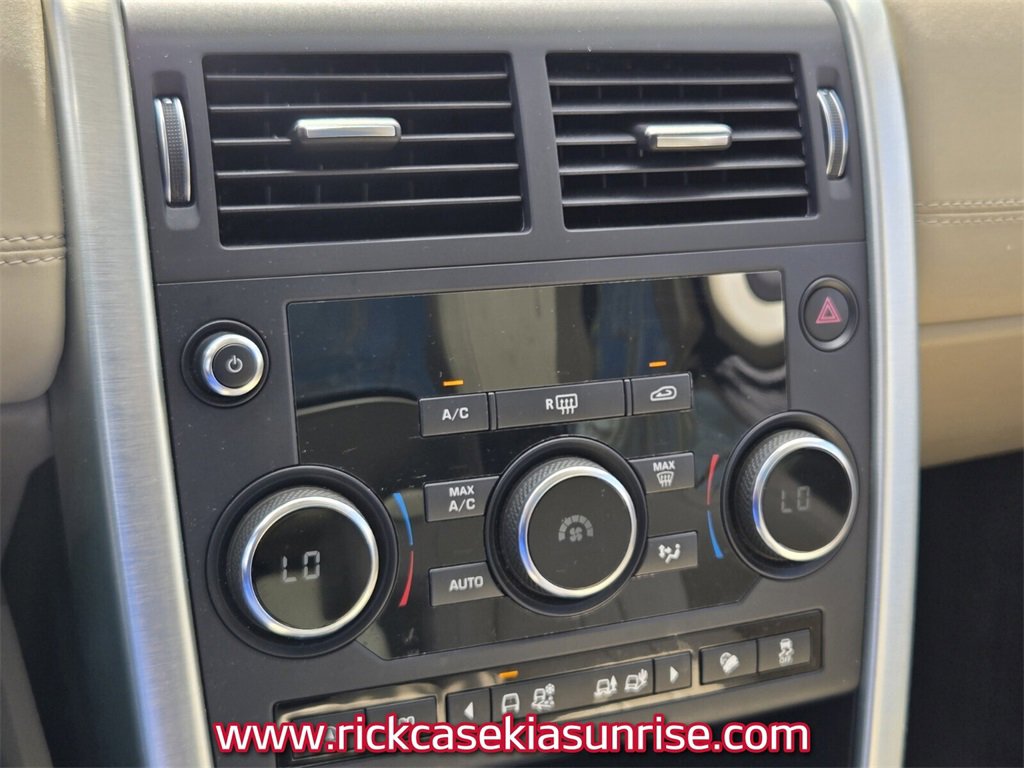 Used 2019 Land Rover Discovery Sport image 25