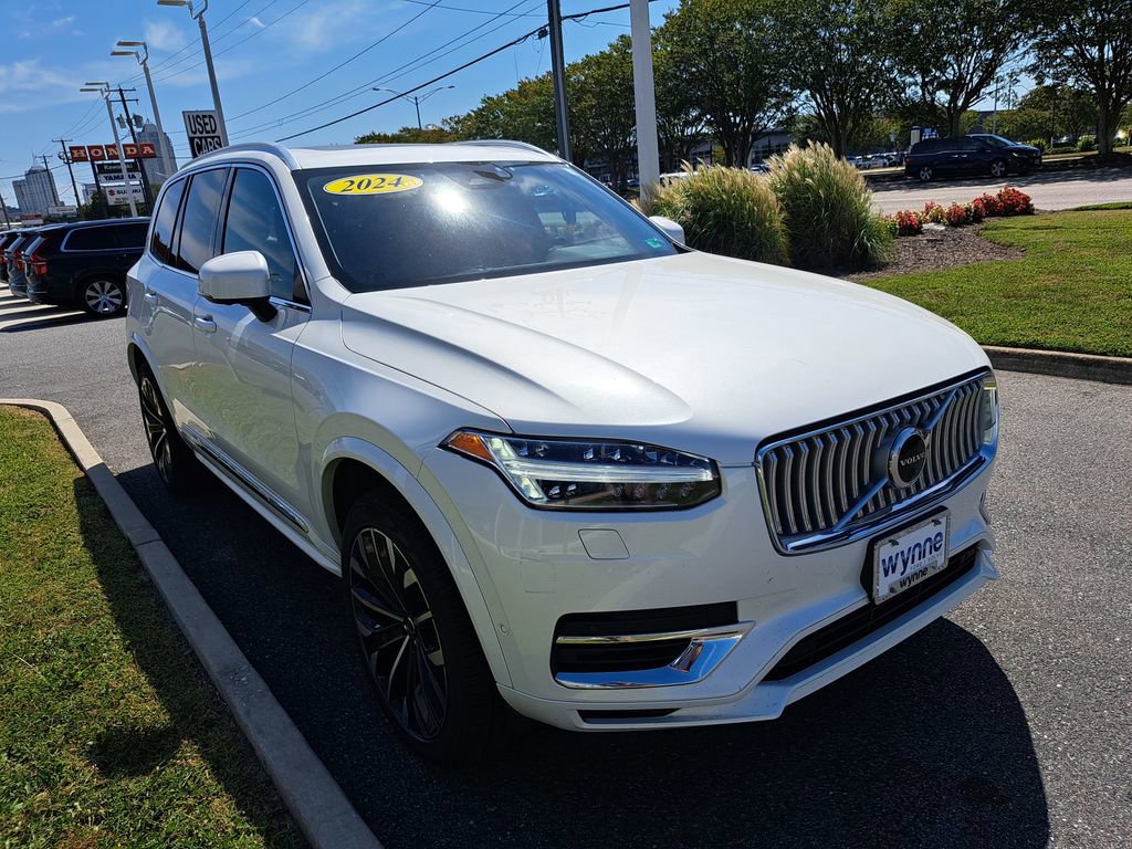 Used 2024 Volvo XC90 T8 Plus w/ Protection Package Premier image 4