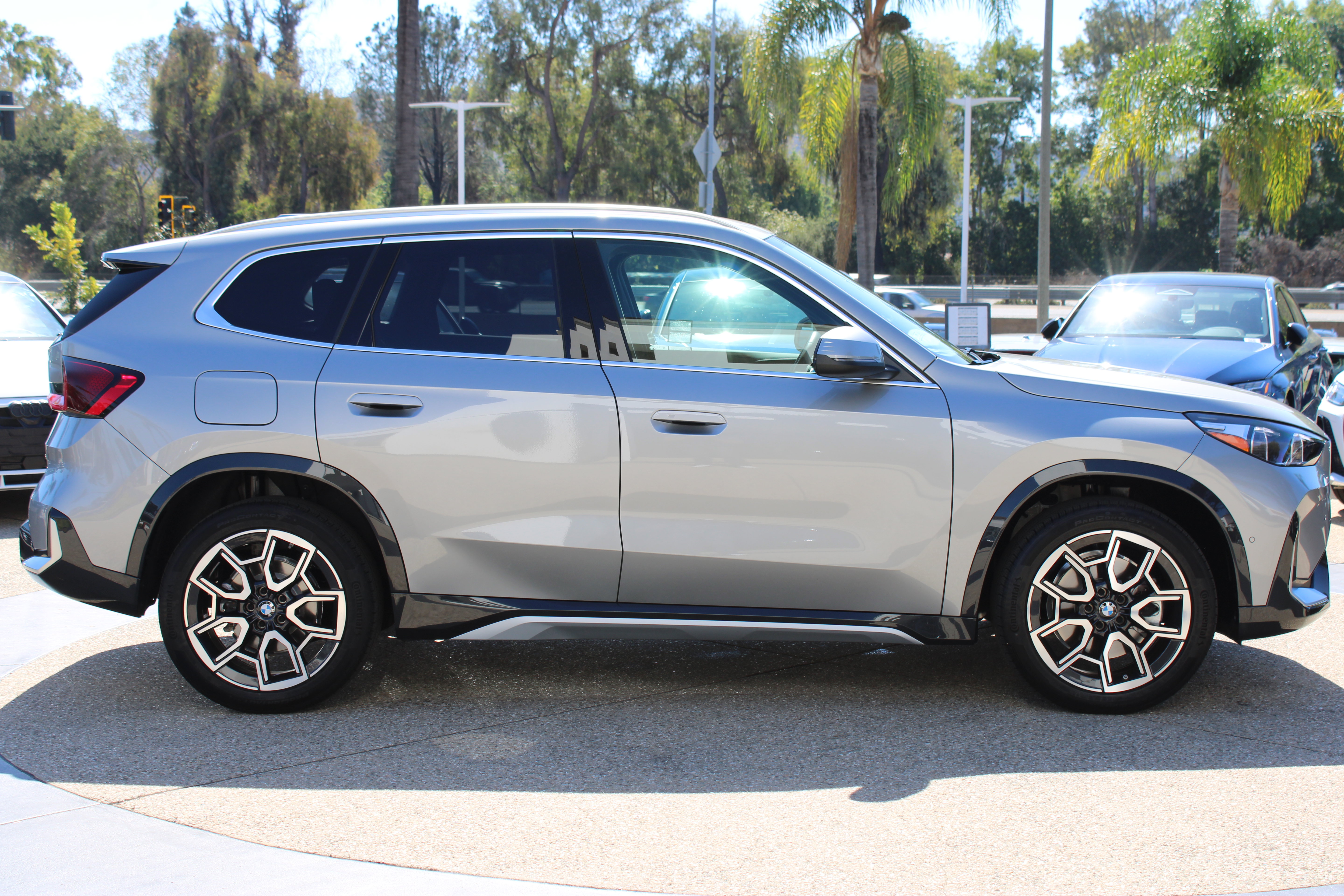 Used 2026 BMW X1 xDrive28i w/ Convenience Package AWD/4WD image 6