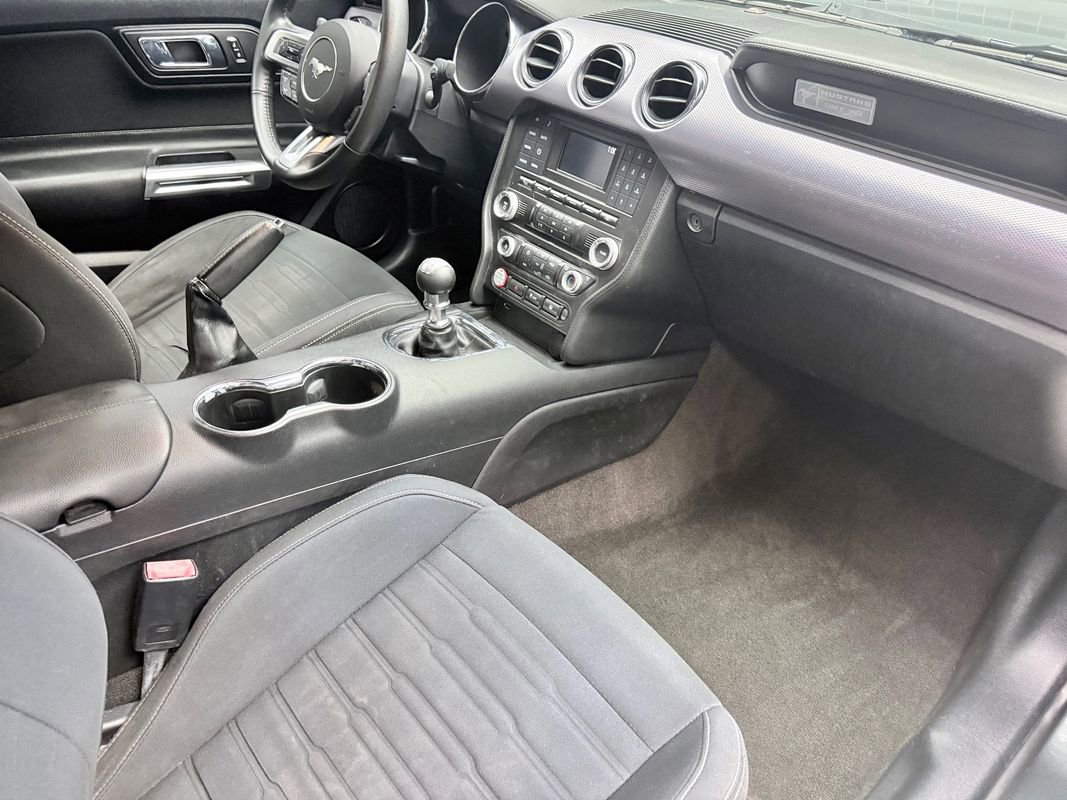 Used 2015 Ford Mustang GT RWD image 12