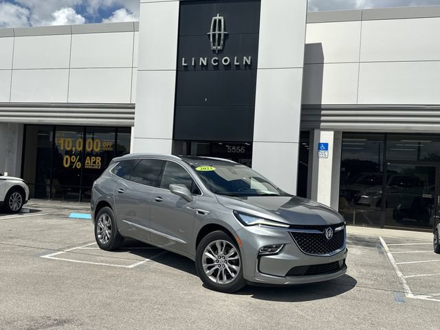 Used 2023 Buick Enclave Avenir w/ Avenir Technology Package FWD image 1