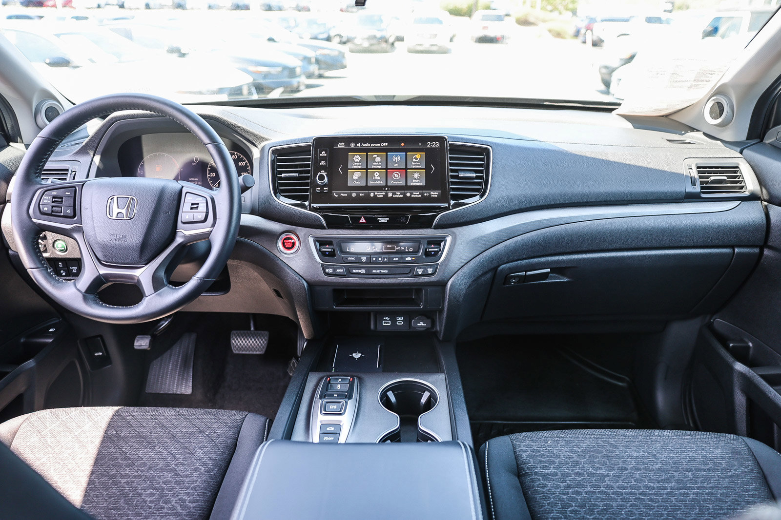 Certified 2025 Honda Ridgeline Sport image 2