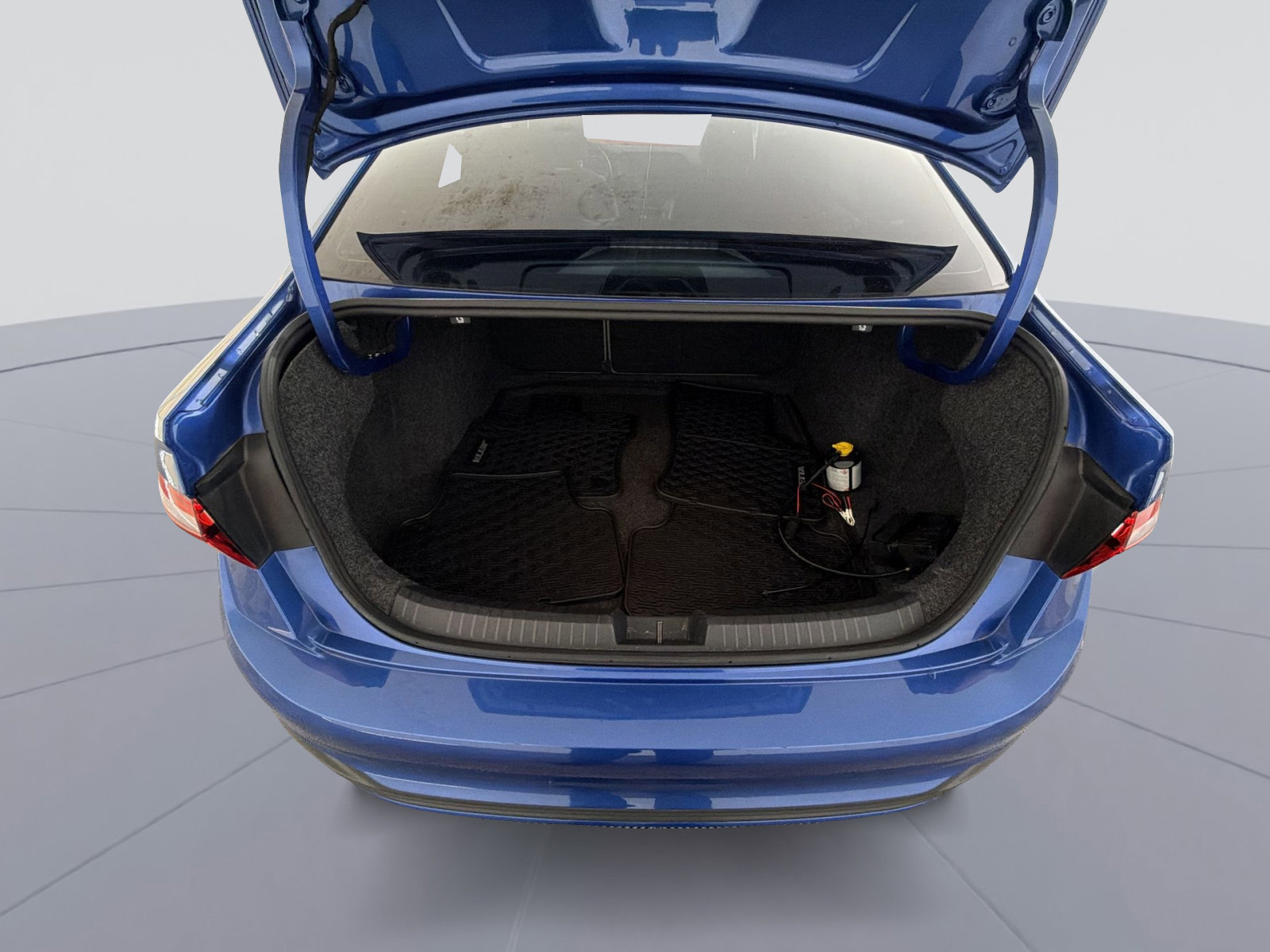 Used 2024 Volkswagen Jetta S image 24