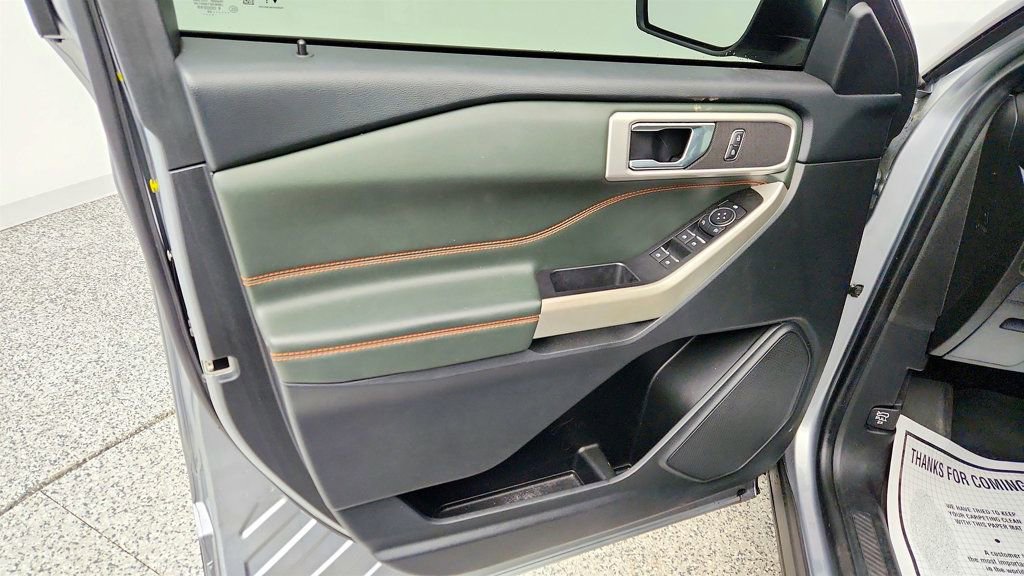 Used 2022 Ford Explorer Timberline image 11