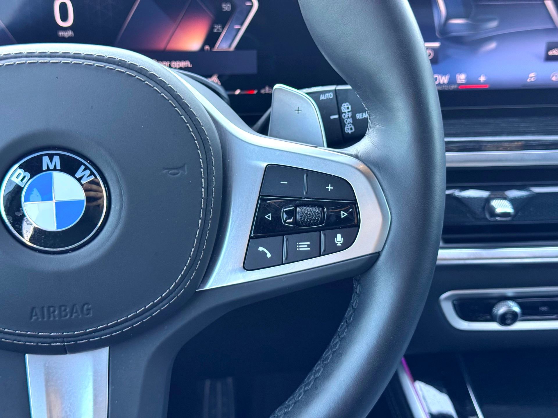 Used 2026 BMW X5 sDrive40i image 25