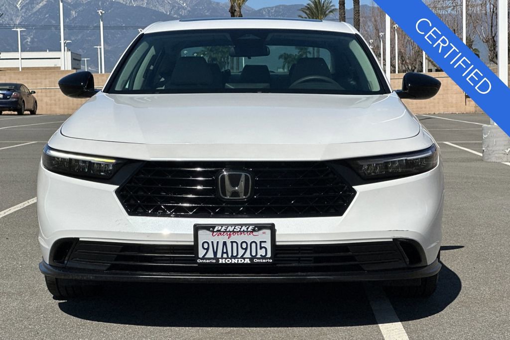 Certified 2025 Honda Accord SE image 9