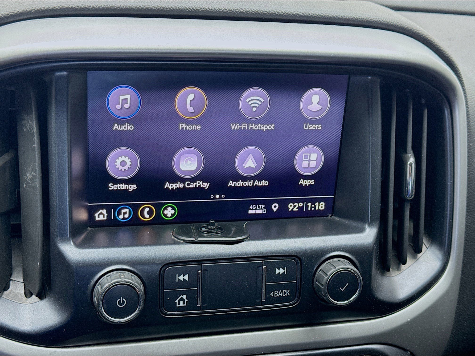 Used 2019 Chevrolet Colorado LT image 9