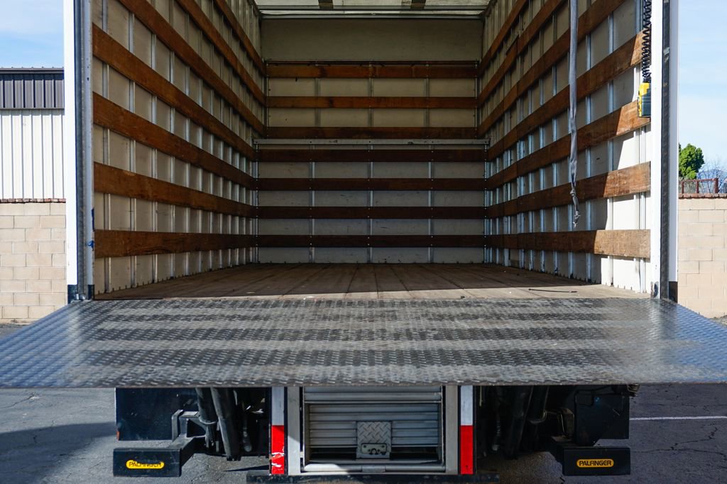 Used 2016 Ford F650 2WD Crew Cab Super Duty image 10