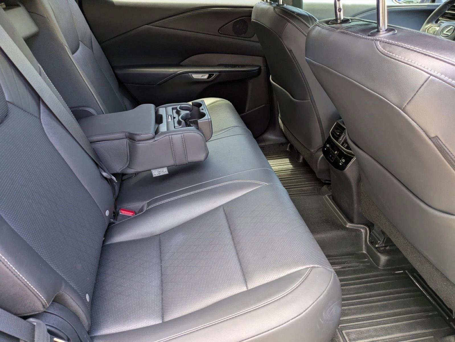 Used 2024 Lexus RX 350 Premium Plus w/ Convenience Package FWD image 19