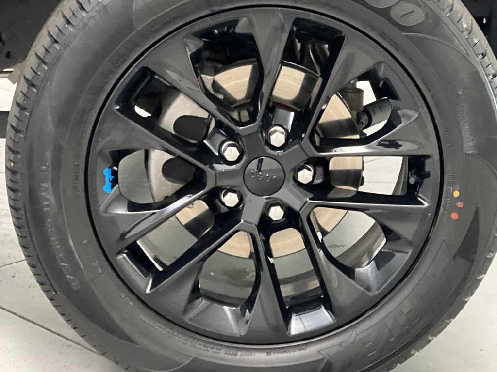 Used 2022 Jeep Wrangler Unlimited Sahara w/ Cold Weather Group image 68