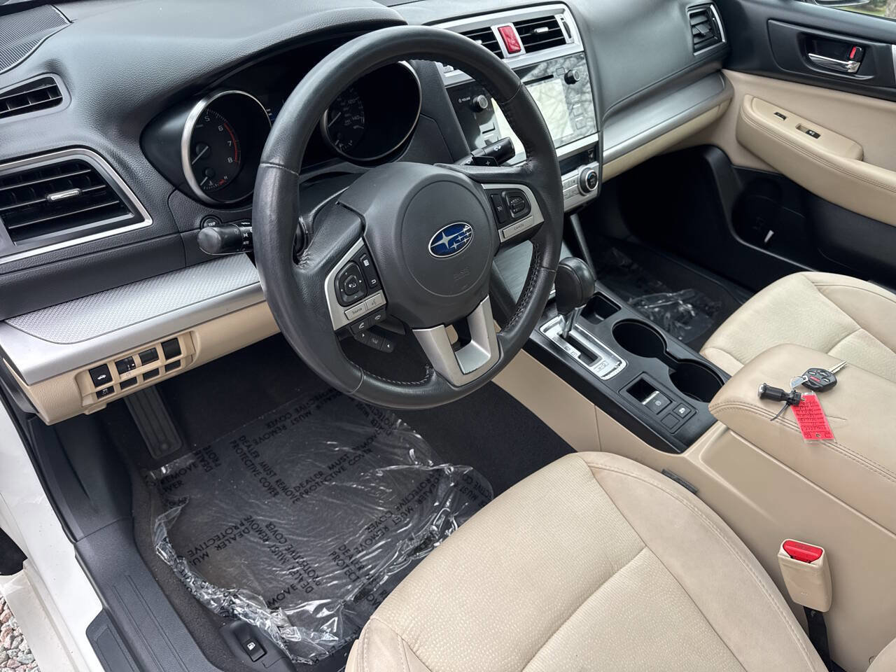 Used 2016 Subaru Legacy 2.5i Premium w/ Moonroof Package AWD/4WD image 13