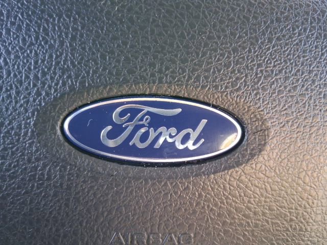 Used 2009 Ford Flex SE image 17