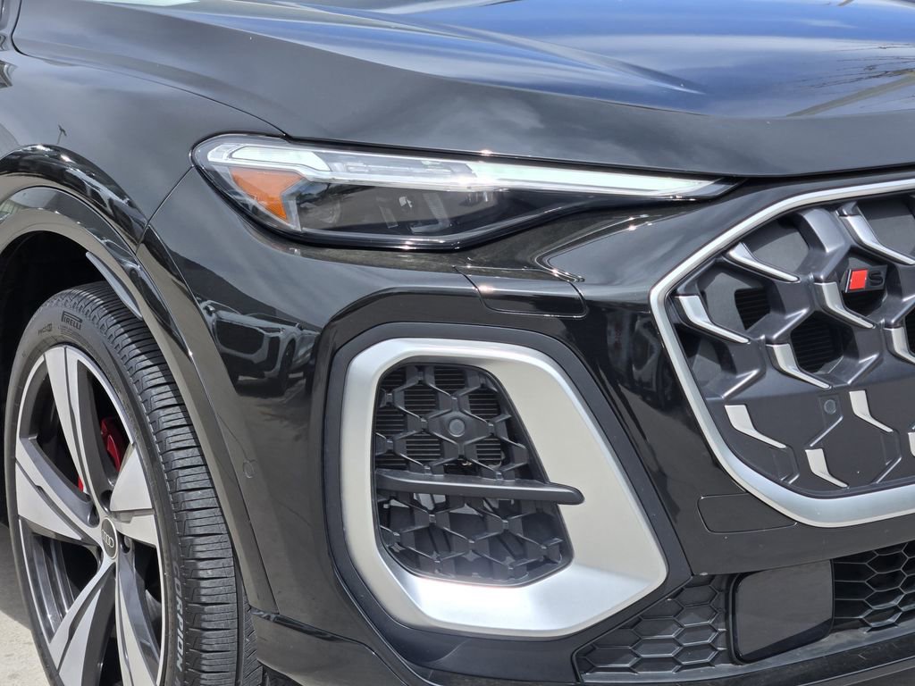 Certified 2025 Audi SQ5 Premium Plus image 12