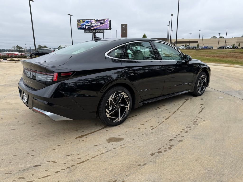 New 2026 Hyundai Sonata SEL image 5
