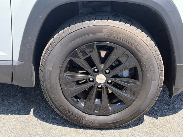 Used 2026 Chevrolet Equinox LT AWD/4WD image 11