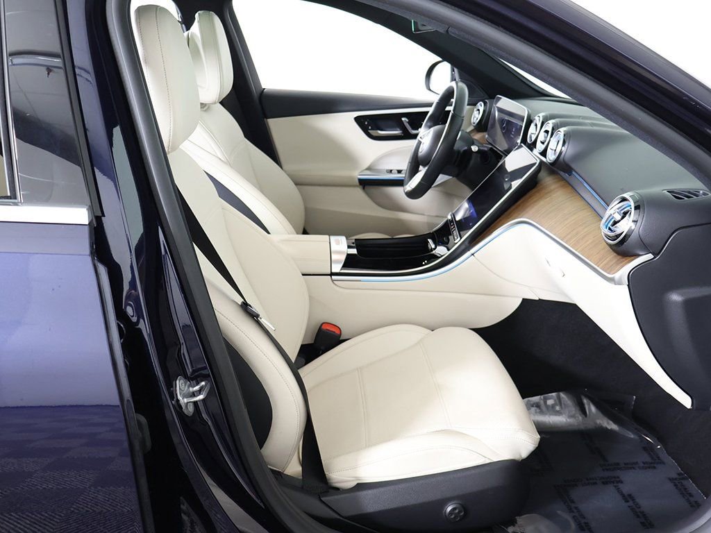 Used 2023 Mercedes-Benz C 300 4MATIC Sedan w/ Exclusive Trim Package image 34