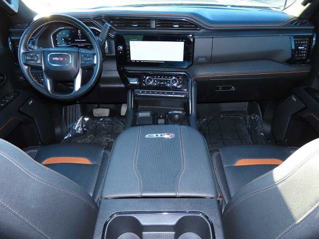 Used 2024 GMC Sierra 2500 AT4 image 24