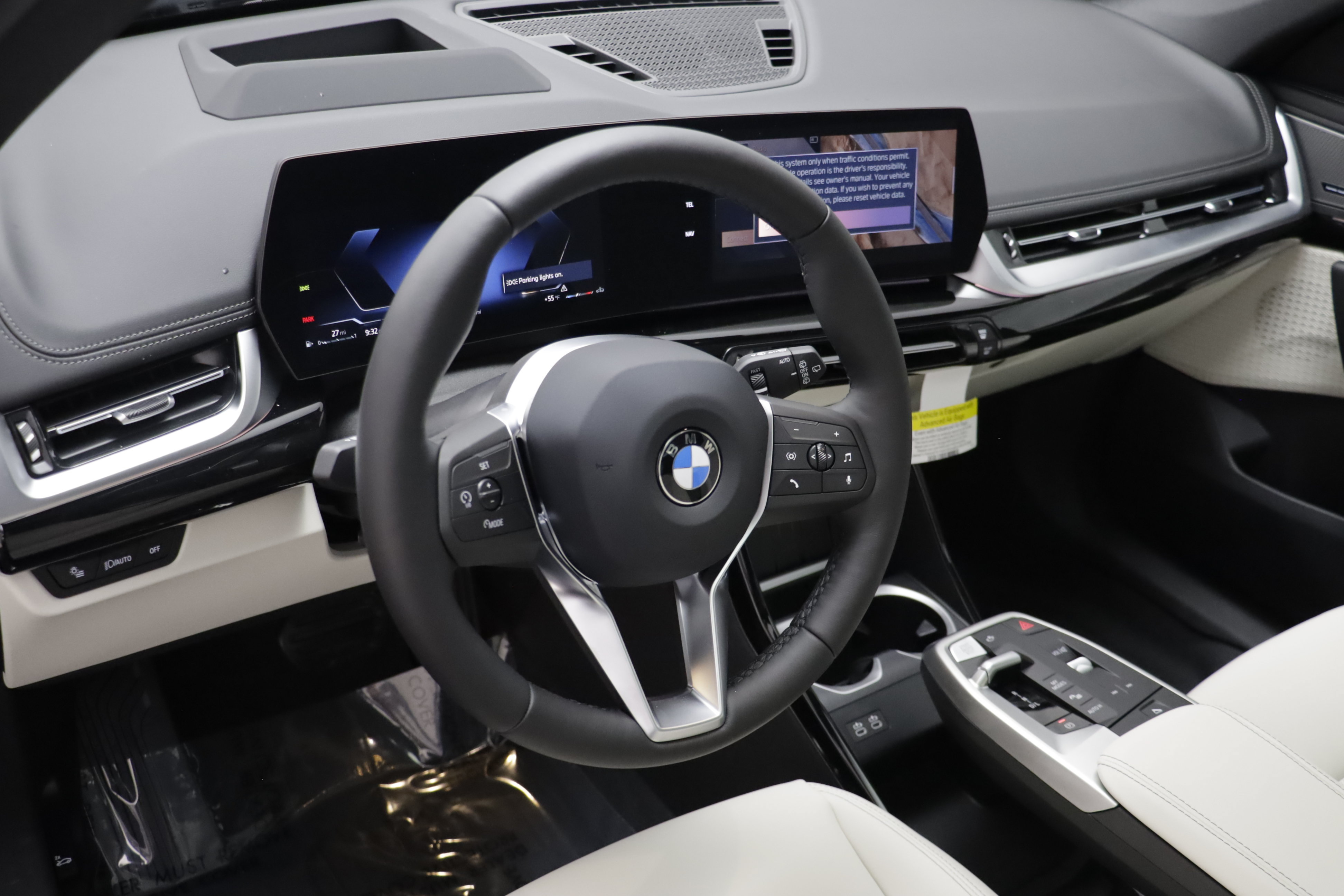 New 2027 BMW X1 xDrive28i AWD/4WD image 7