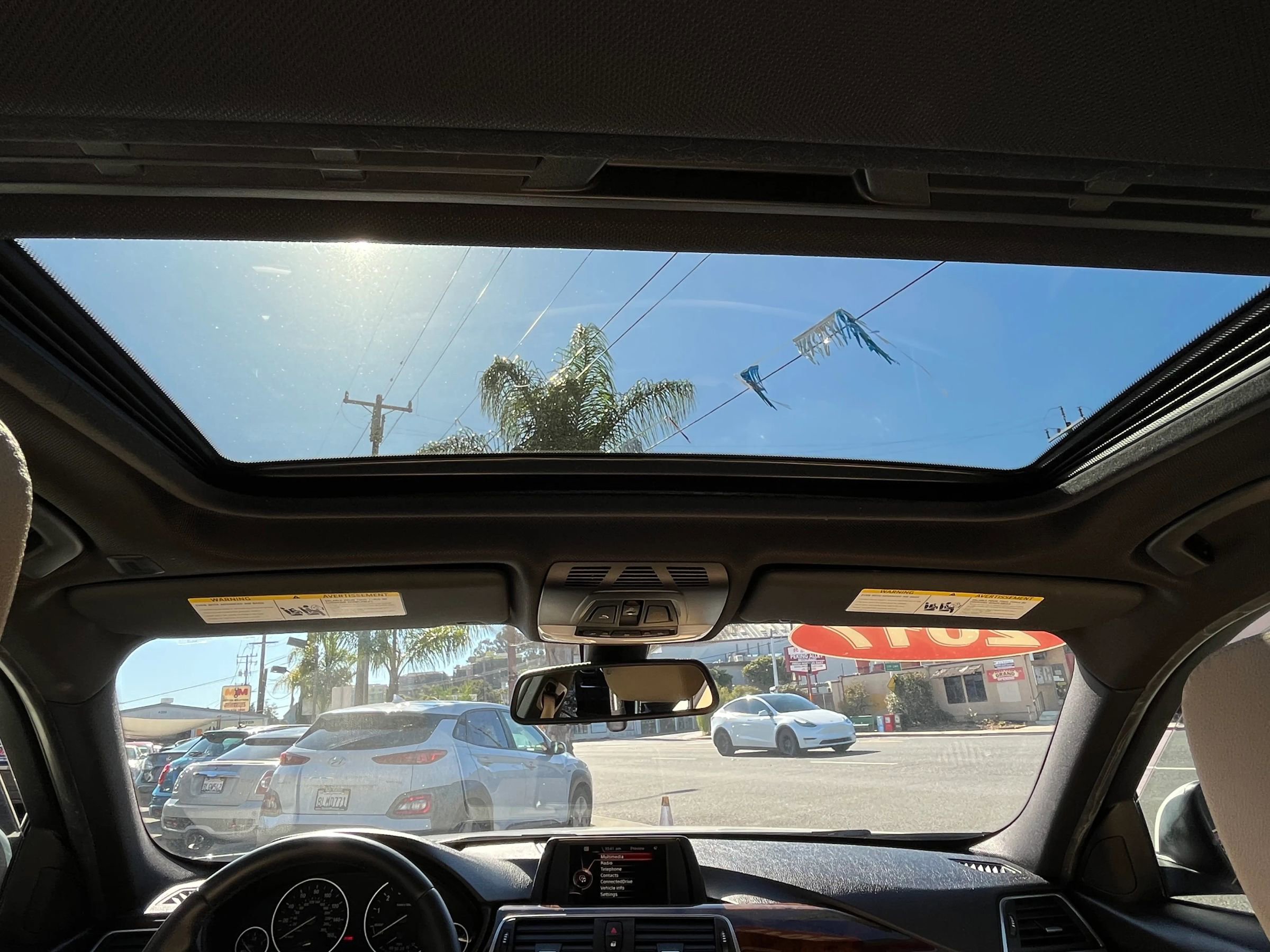 Used 2017 BMW 320i Sedan image 15