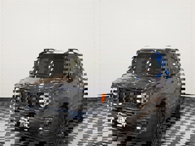 Used 2021 Jeep Renegade Latitude w/ Sun & Sound Group image 9