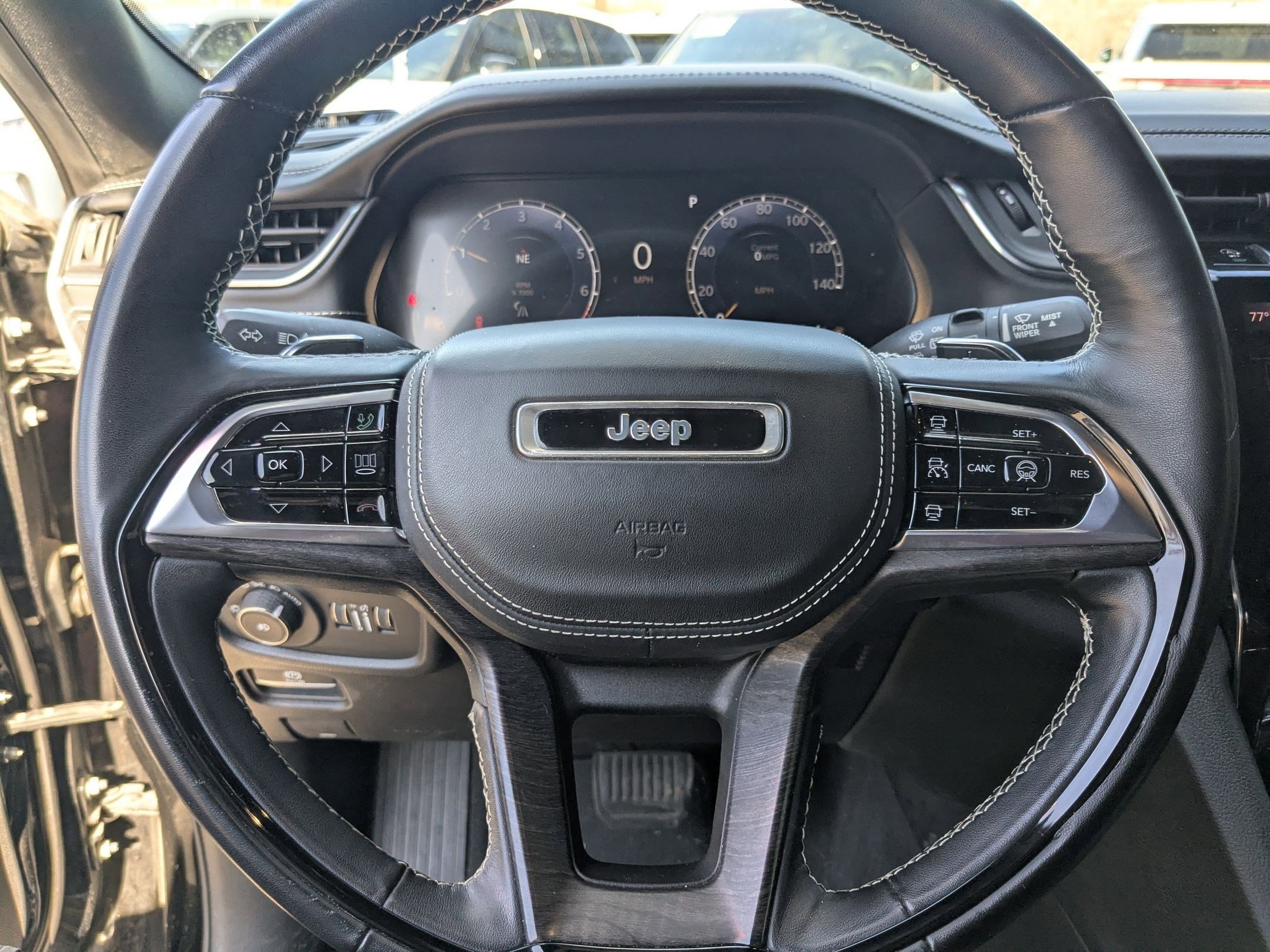 Used 2022 Jeep Grand Cherokee L Overland w/ Advanced Protech Group III image 13