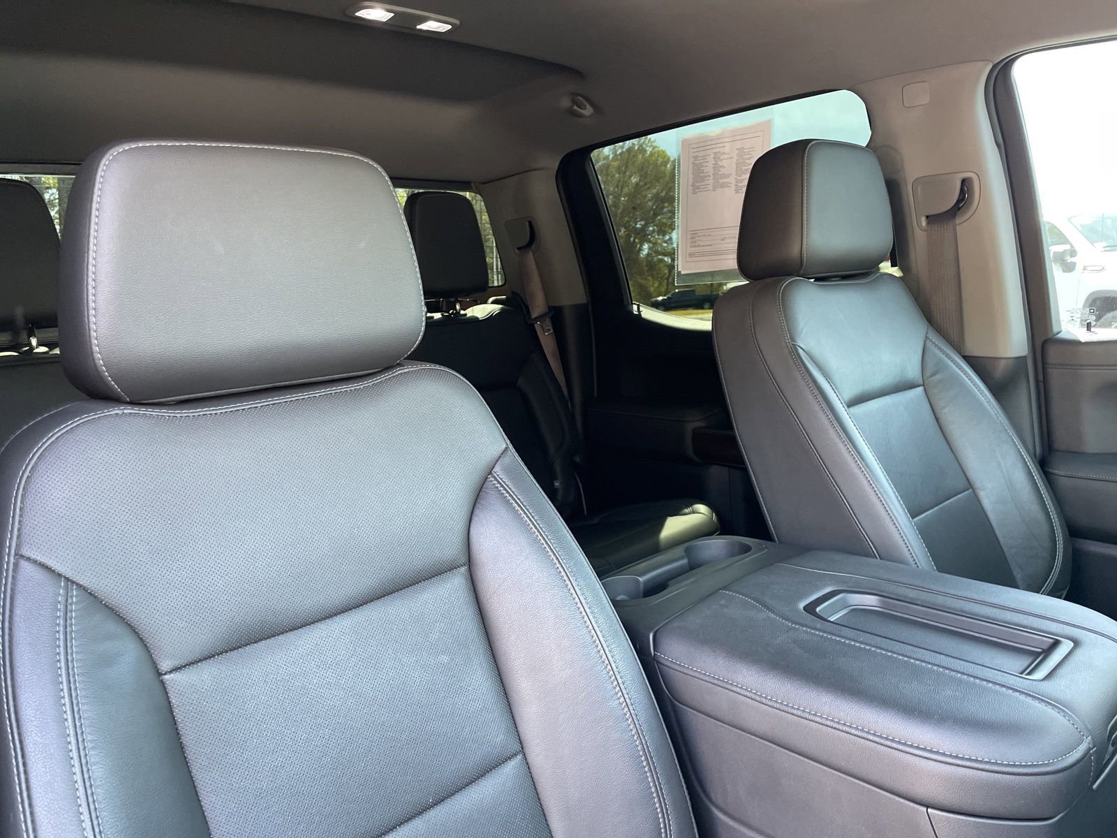 Used 2020 GMC Sierra 1500 SLT w/ SLT Premium Plus Package image 31