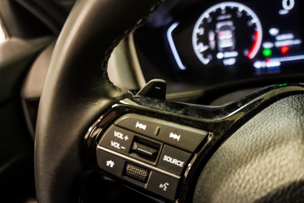 Used 2025 Honda Civic Sport image 16