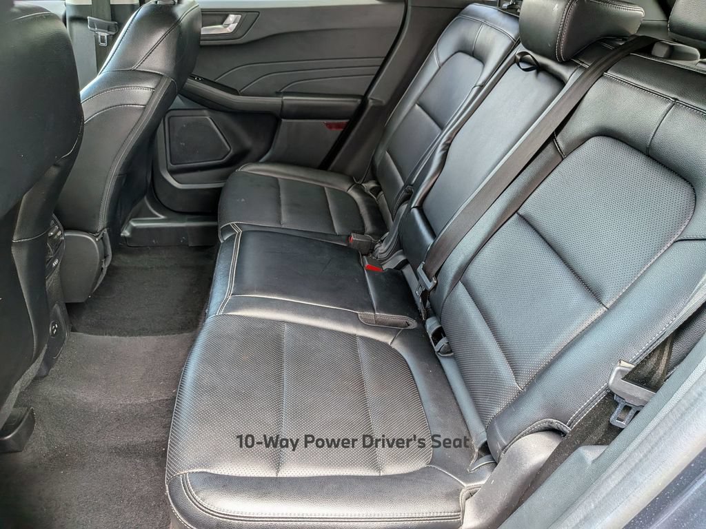 Used 2022 Ford Escape SEL w/ Technology Package FWD image 26
