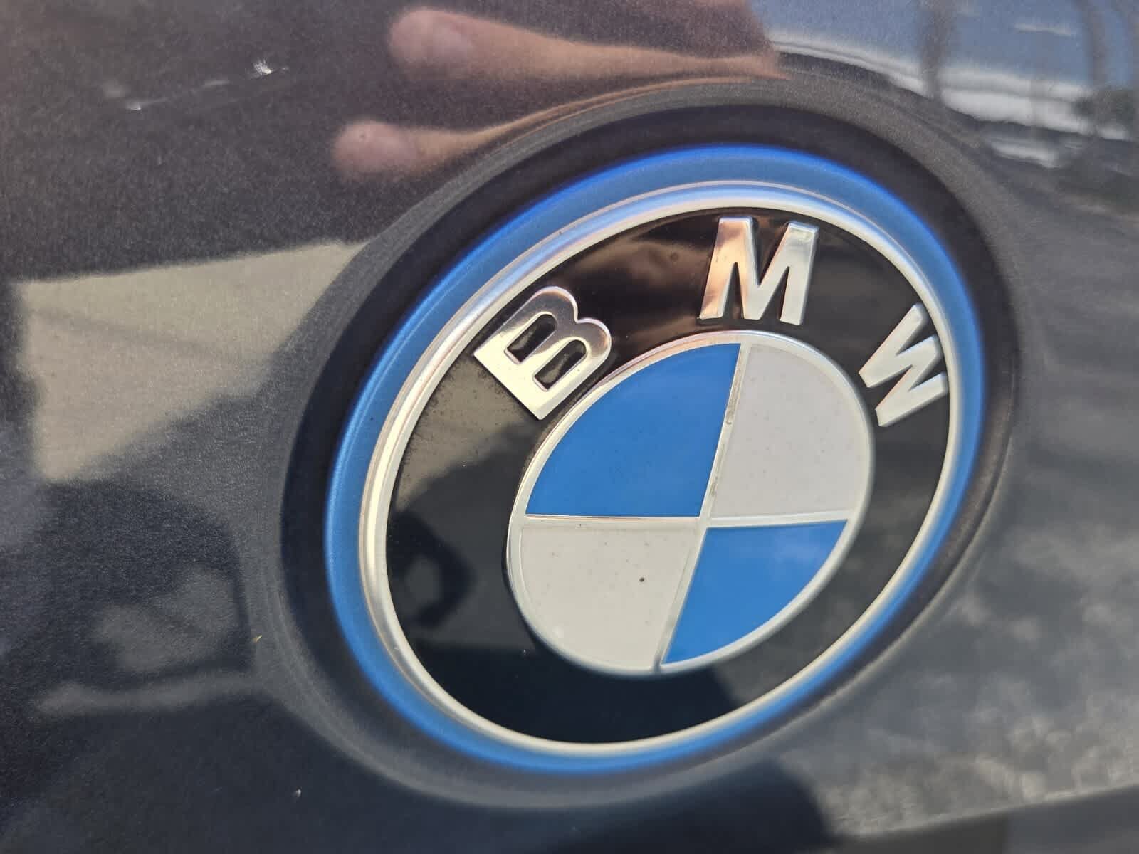 Used 2022 BMW X5 xDrive45e w/ M Sport Package AWD/4WD image 15