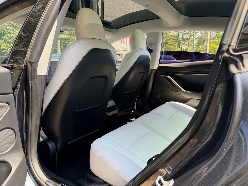 Used 2022 Tesla Model 3 Performance AWD/4WD image 30
