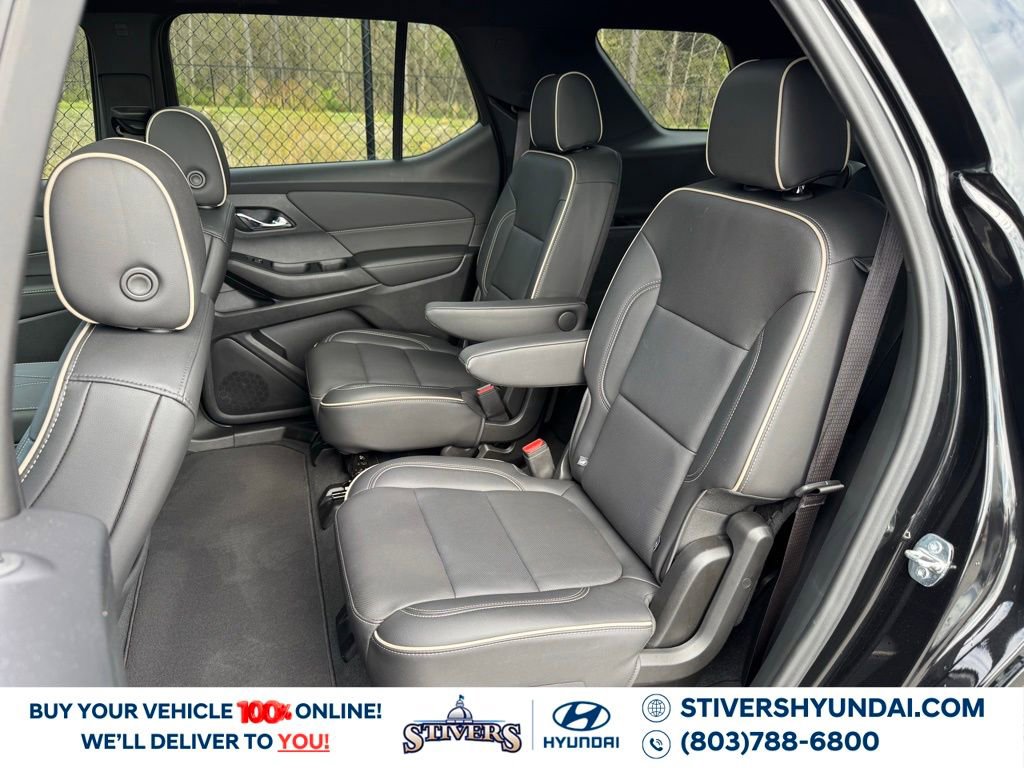 Used 2023 Chevrolet Traverse Premier image 25