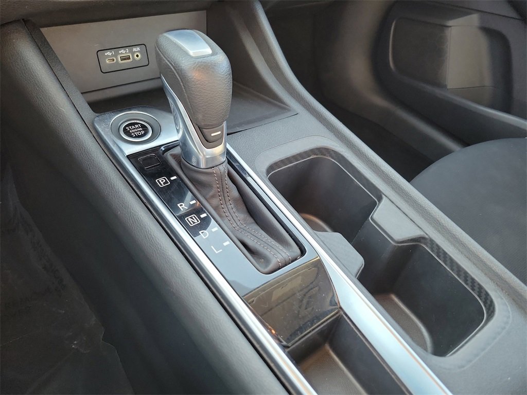 Used 2020 Nissan Sentra SV image 31