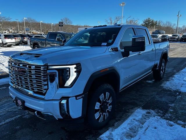 New 2026 GMC Sierra 2500 Denali w/ Denali Reserve Package image 3