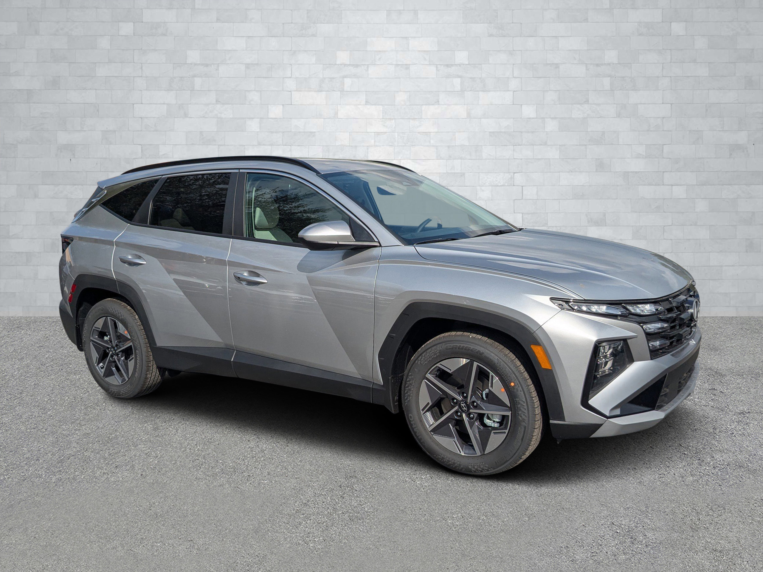 New 2026 Hyundai Tucson SEL image 1