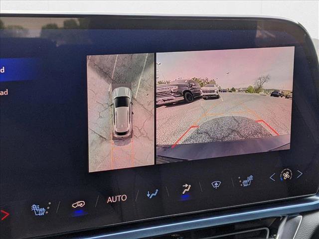 New 2025 Chevrolet Equinox EV LT image 12