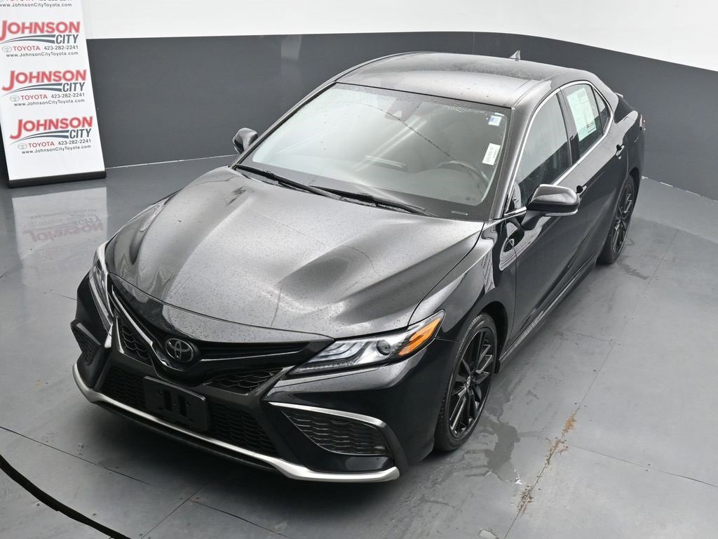 Used 2023 Toyota Camry XSE image 32