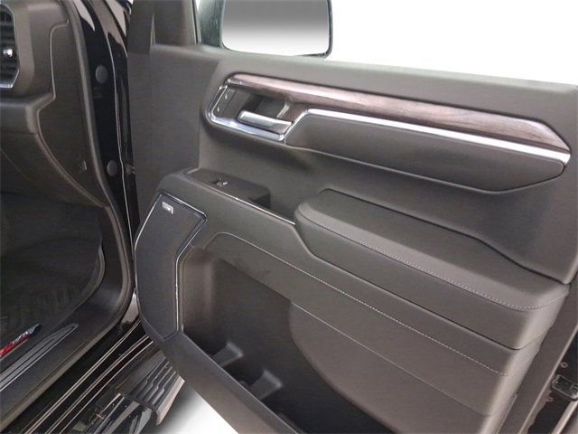 Used 2024 Chevrolet Silverado 1500 LTZ w/ LTZ Premium Package image 15