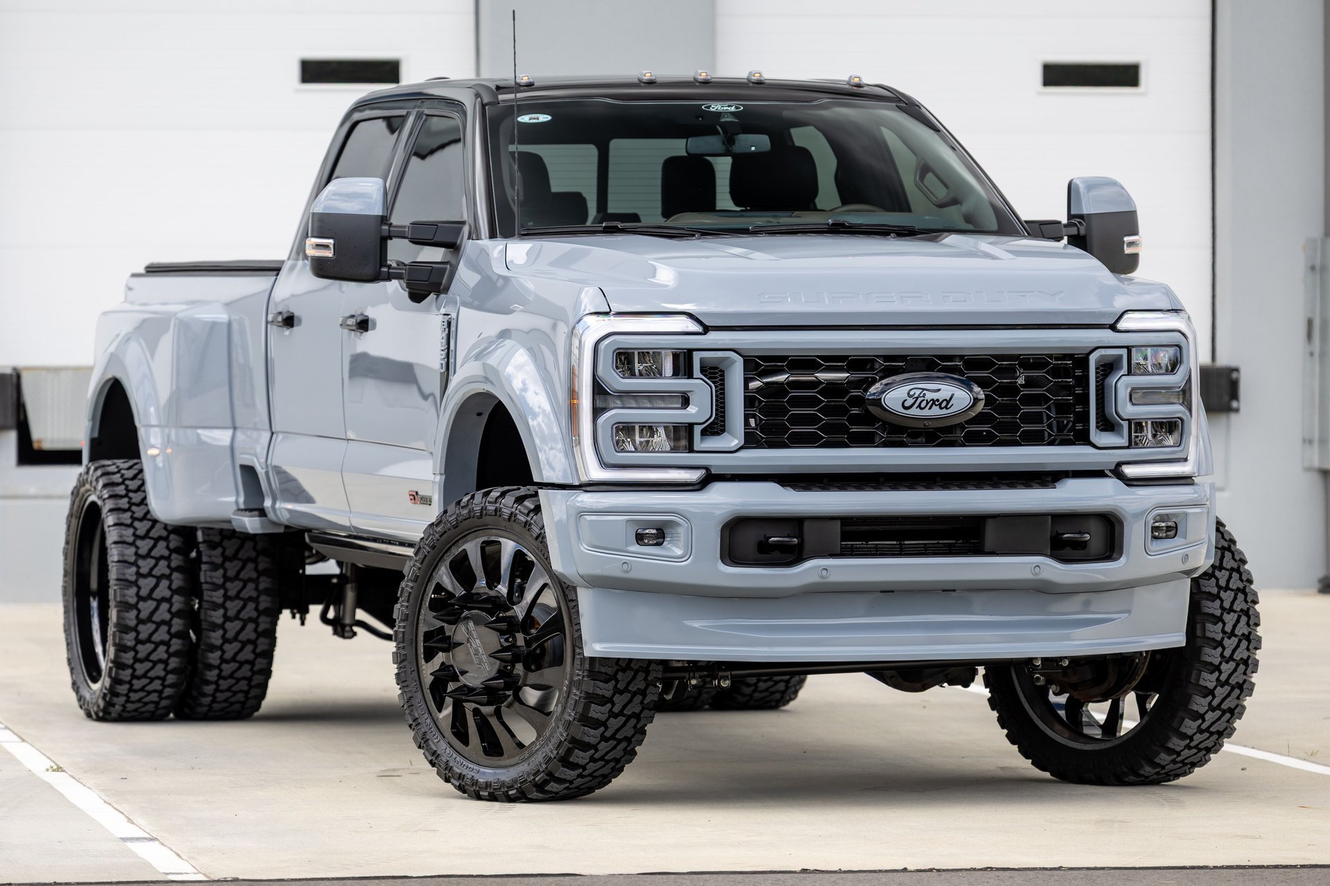 Used 2025 Ford F450 King Ranch w/ Chrome Package AWD/4WD image 1