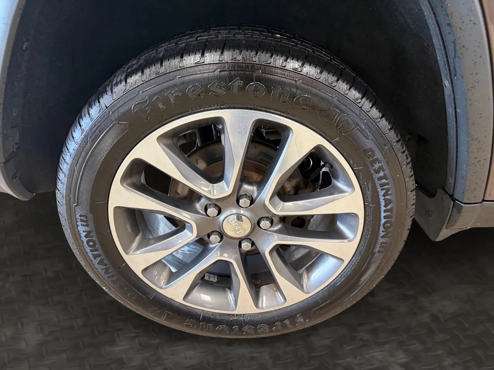 Used 2018 Jeep Grand Cherokee Limited AWD/4WD image 39