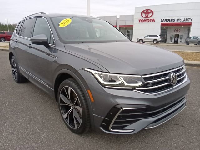 Used 2023 Volkswagen Tiguan SEL R-Line AWD/4WD video 1