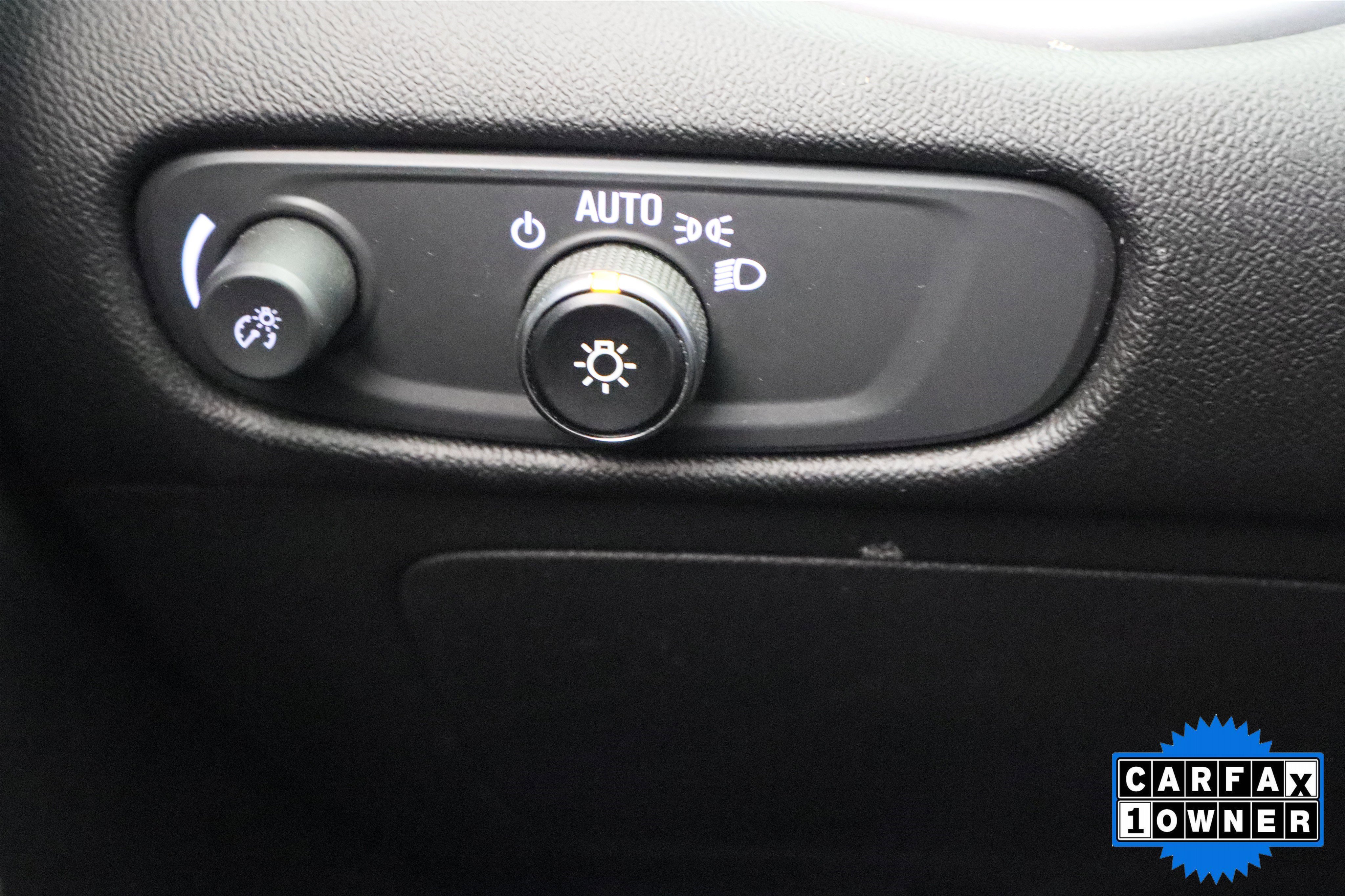 Used 2024 Chevrolet Malibu LT image 33