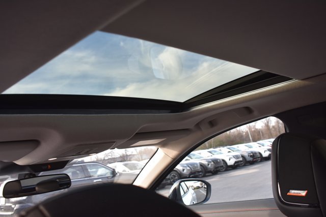 New 2026 Nissan Kicks SR w/ SR Premium Package image 18