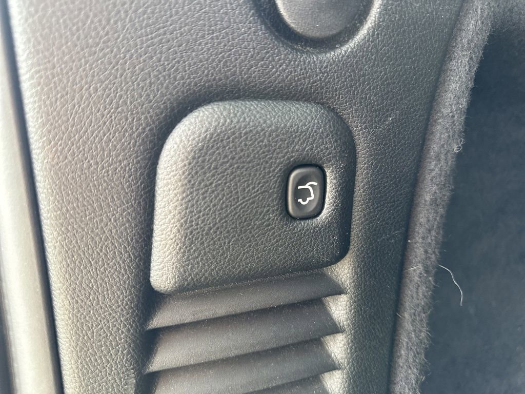 Used 2023 Dodge Durango GT image 11