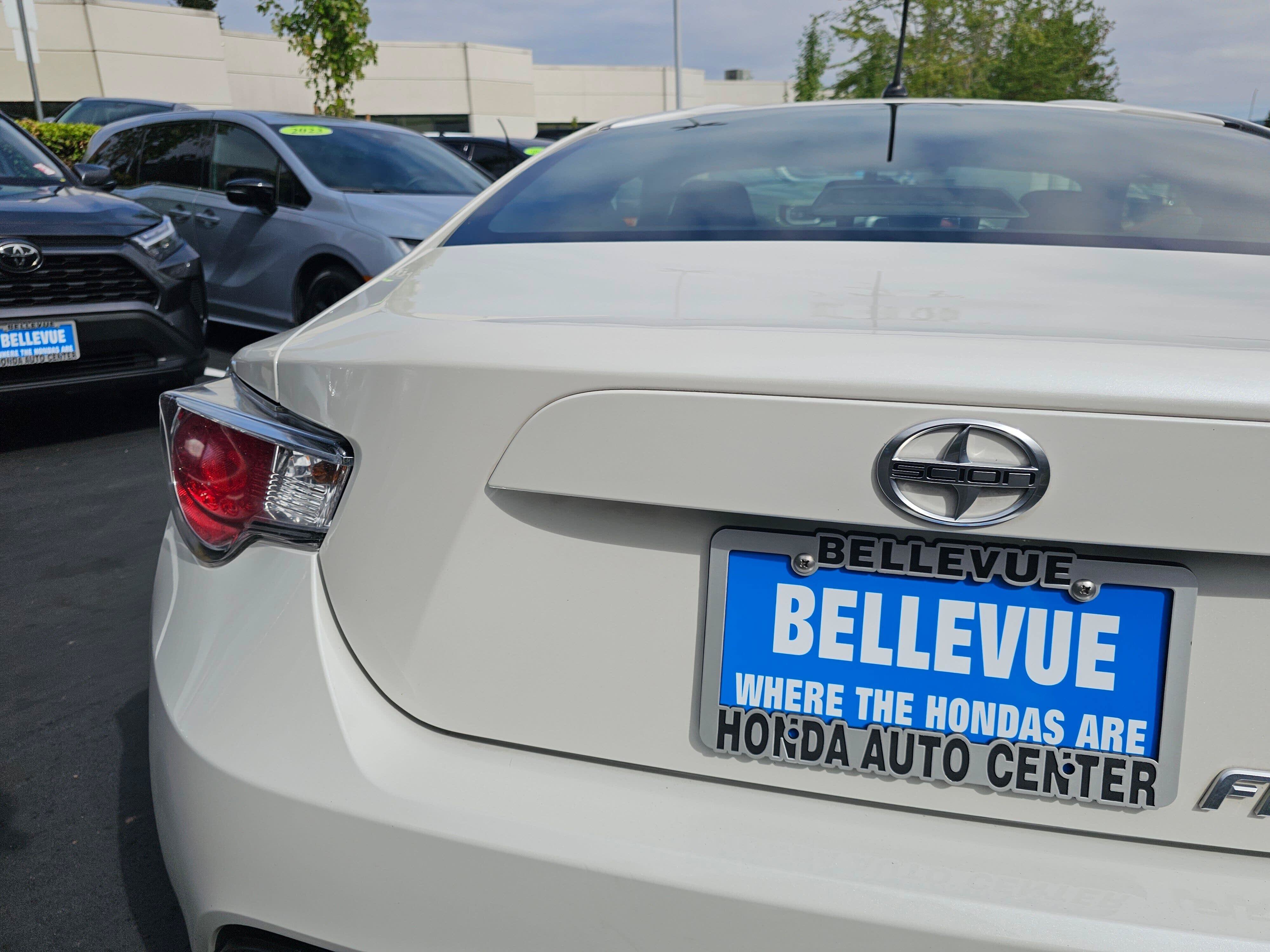 Used 2013 Scion FR-S RWD image 16