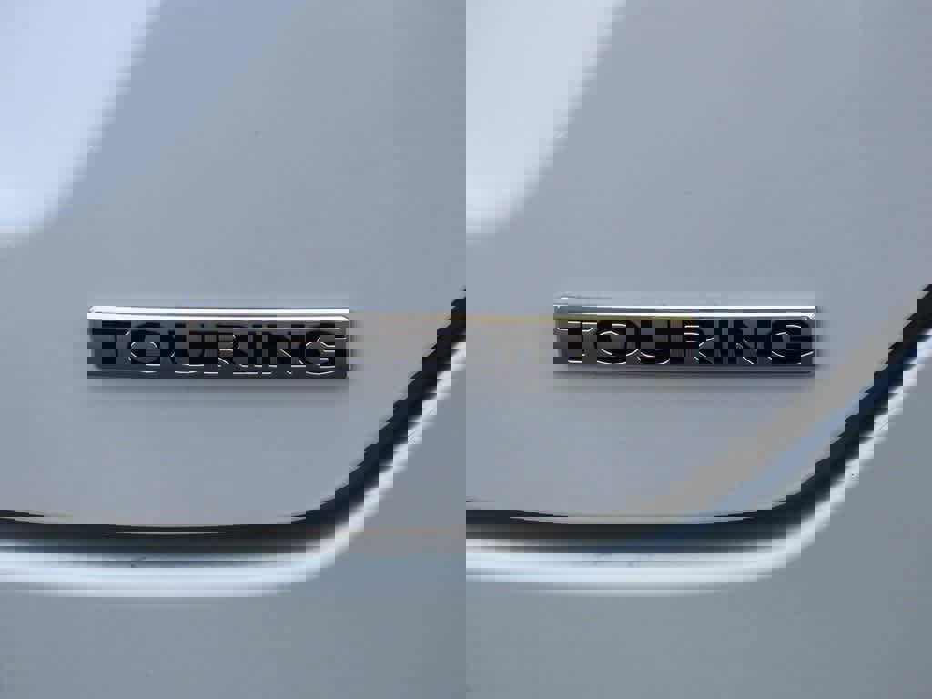 New 2025 Honda Pilot Touring image 7