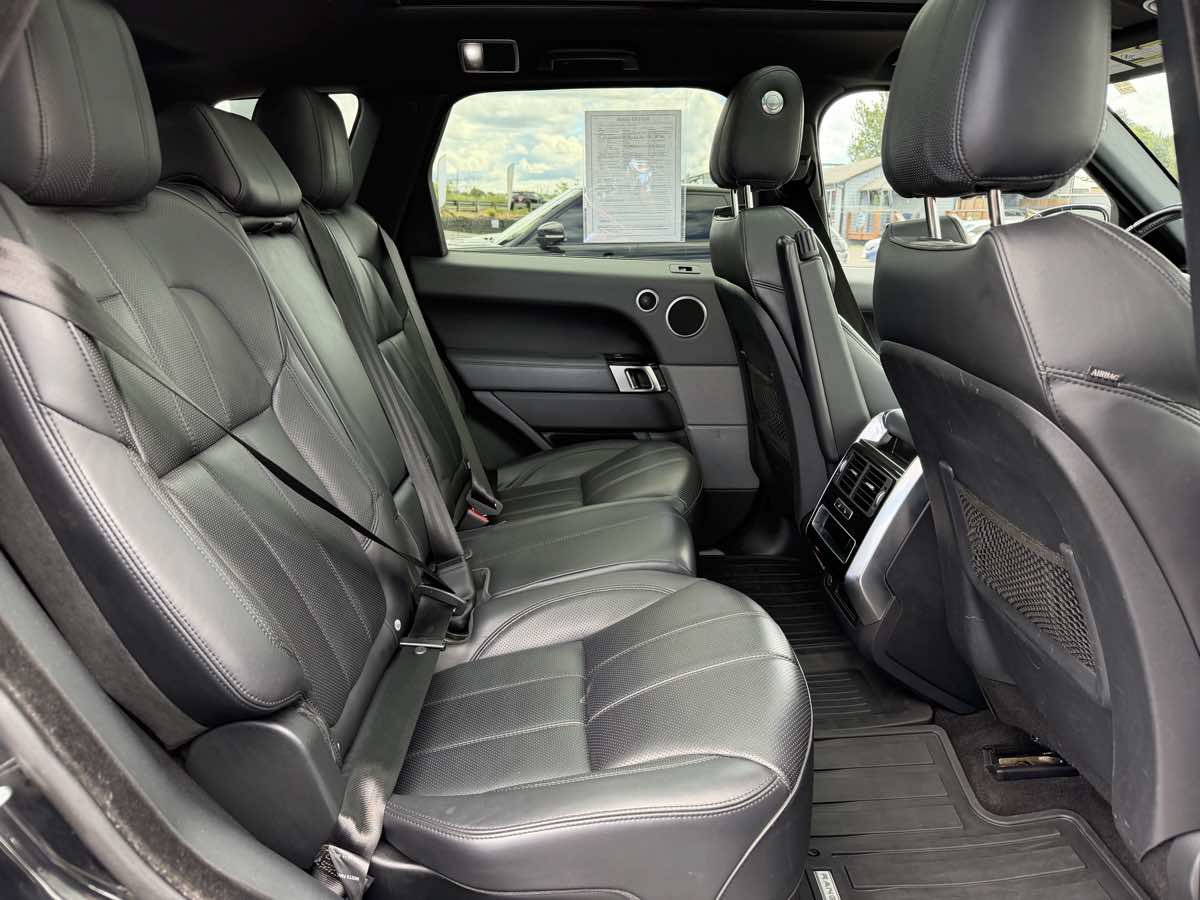 Used 2014 Land Rover Range Rover Sport Supercharged AWD/4WD image 12