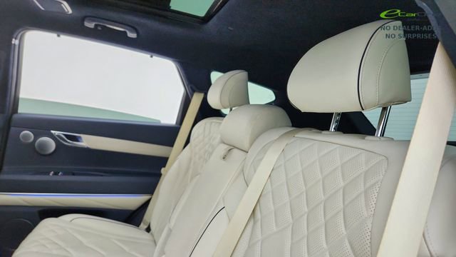 Used 2025 Genesis GV80 3.5T Prestige AWD/4WD image 31