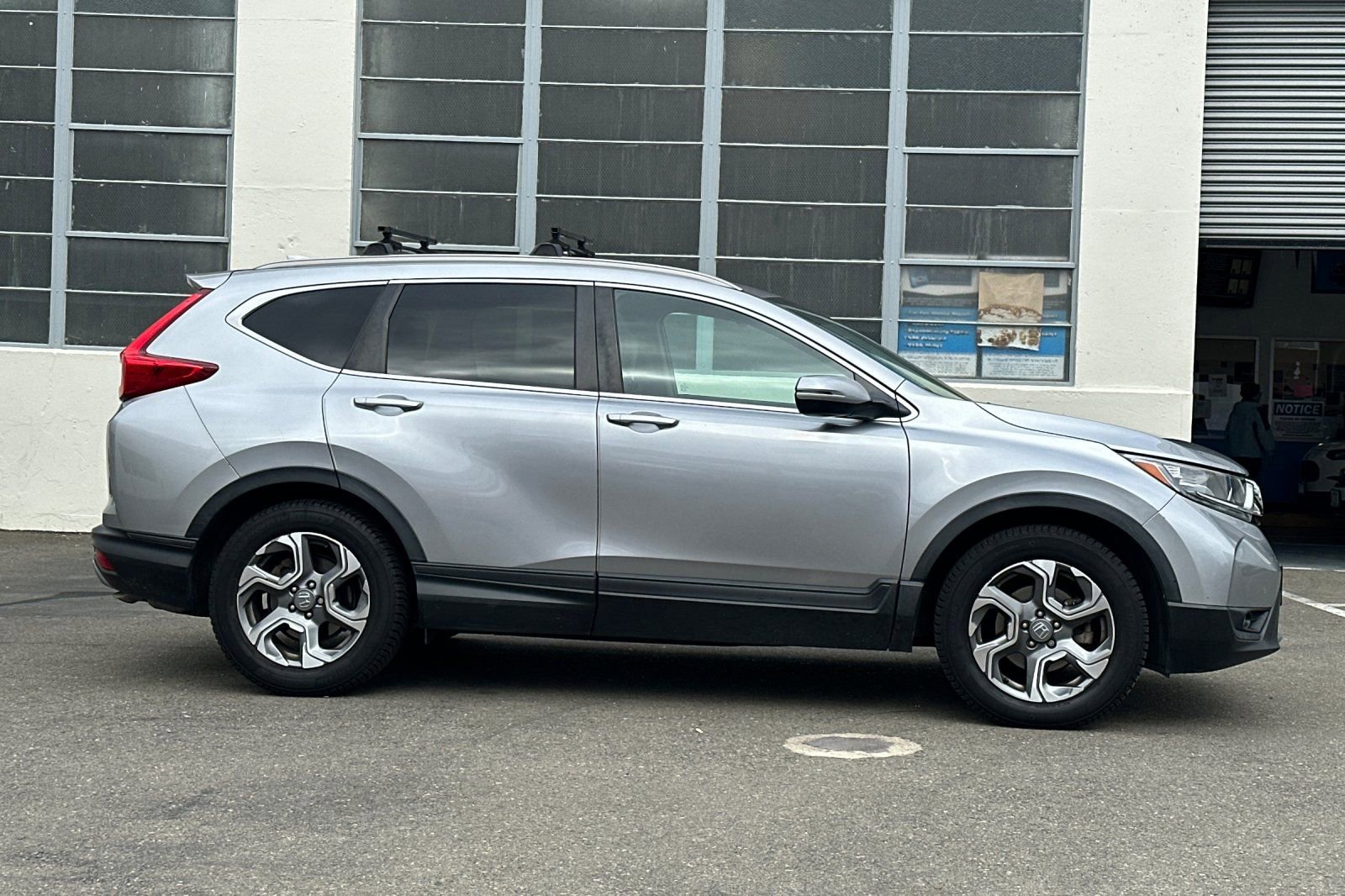 Used 2019 Honda CR-V EX-L image 3