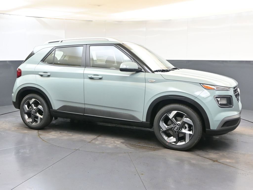 New 2026 Hyundai Venue SEL image 8